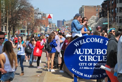 BU students express a greater connection to the Boston community through Boston Marathon traditions and the “Boston Strong” slogan. PHOTO BY JACQUI BUSICK/DAILY FREE PRESS STAFF