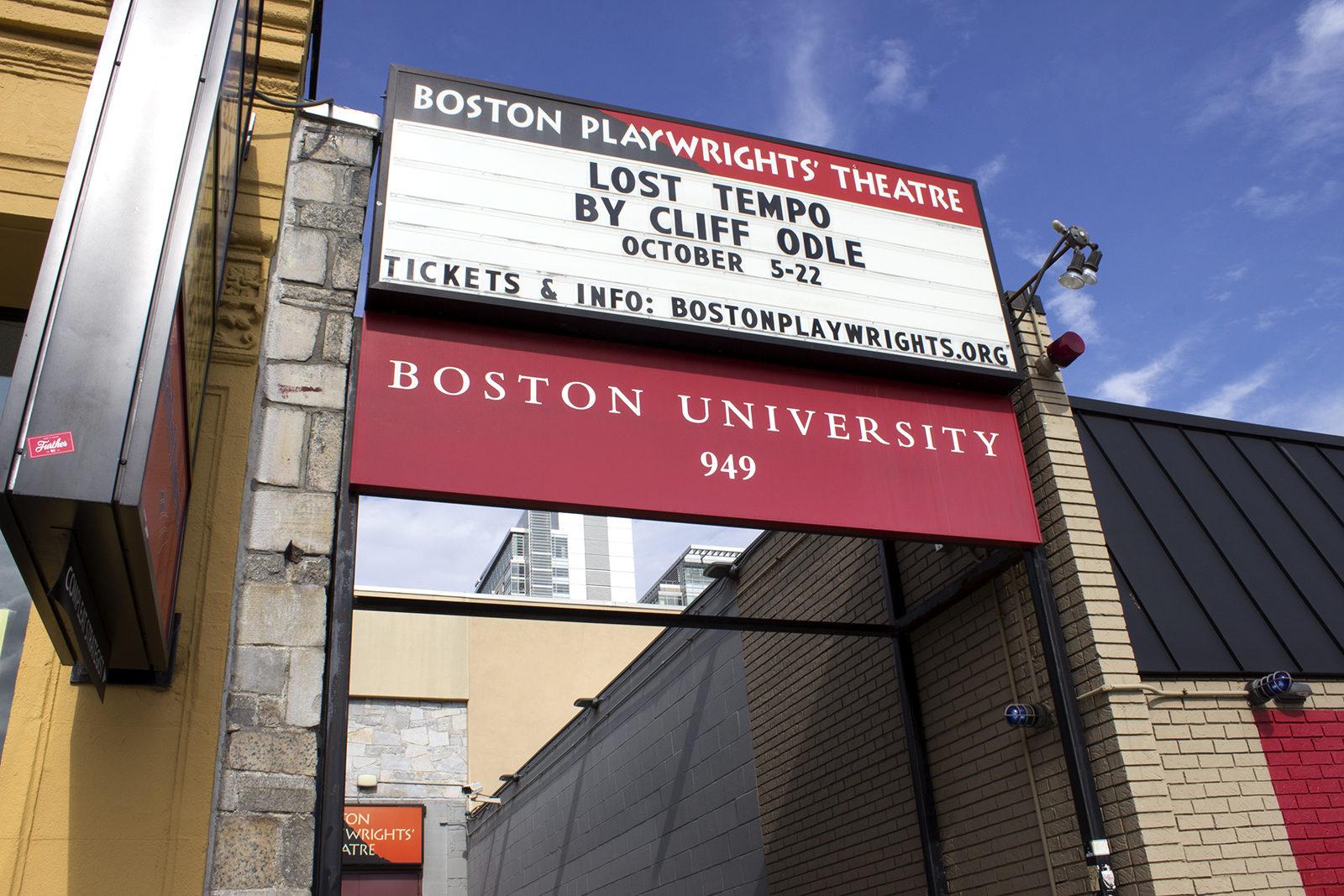 Diego Arciniegas directs Cliff Odle’s “Lost Tempo” at the Boston Playwrights’ Theatre, showing from Oct. 5-22. PHOTO BY JENNA MANTO/ DAILY FREE PRESS STAFF