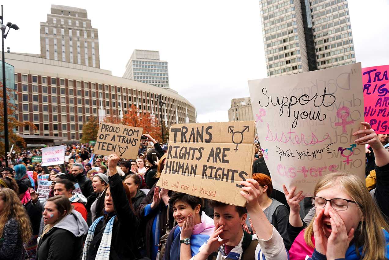 Thousands rally Sunday afternoon at Boston’s City Hall Plaza to protect and advance transgender people’s rights. SOPHIE PARK/ DAILY FREE PRESS STAFF