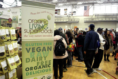 The 20th annual Boston Veg Food Fest gathered many vegetarians and natural food providers on Saturday and Sunday. PHOTO BY JAKE FRIEDLAND/DAILY FREE PRESS STAFF