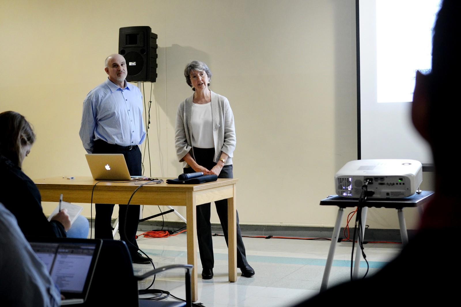 The BU Task Force on General Education held a town hall meeting Monday in the Warren Towers Multipurpose Room to discuss the new university-wide General Education Program. PHOTO BY SAVANAH MACDONALD/DAILY FREE PRESS CONTRIBUTOR